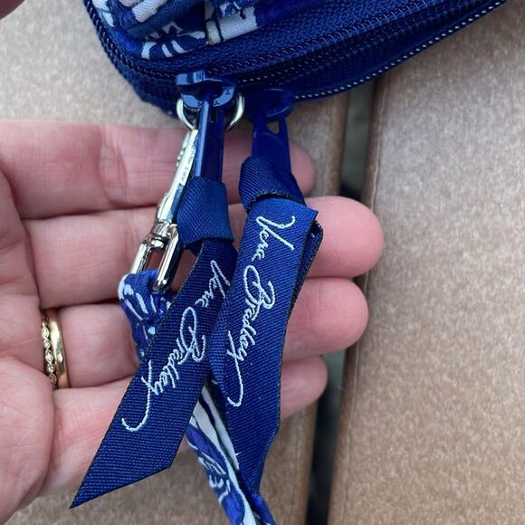 Vera Bradley Paisley Print Large Wallet Clutch Blue White - Picture 7 of 7